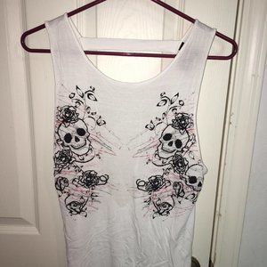 Scoop back skull tank